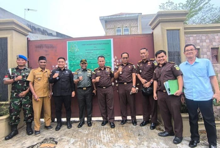 kejati_sumut_sita_dua_properti_terpidana_korupsi_pt_psu_untuk_lelang_rp339_miliar