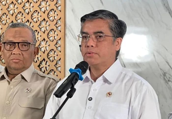 menaker_gubernur_harus_tetapkan_upah_minimum_provinsi_2026_paling_lambat_24_desember