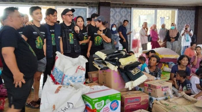 musisi_tapanuli_gelar_konser_kemanusiaan_hibur_dan_salurkan_bantuan_untuk_korban_bencana_tapteng