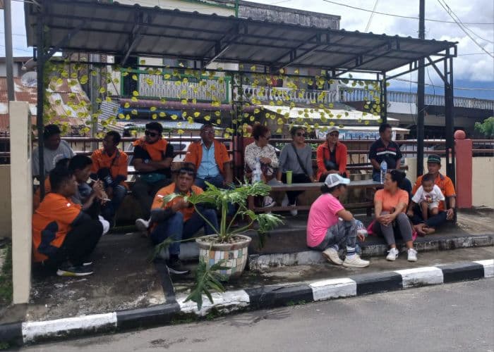 terbaru_kasus_operator_jet_ski_di_tuktuk_warga_datangi_polres_samosir_dan_jepri_minta_maaf