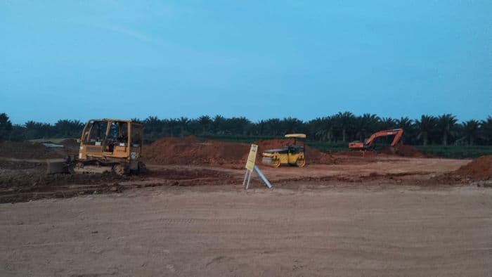 alat_berat_proyek_pembangunan_sekolah_rakyat_di_sergai_diduga_gunakan_bbm_subsidi