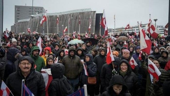 ribuan_warga_protes_rencana_trump_ambil_alih_greenland
