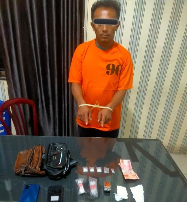 pengedar_sabu_ketengan_tiga_panah_diamankan_polisi