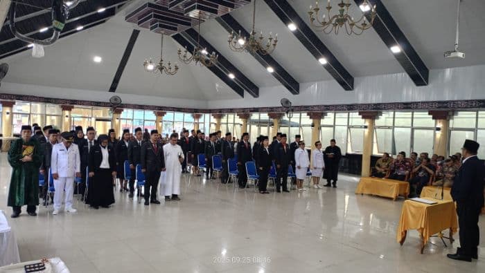 diangkat_jadi_pengawas_sekolah_tanpa_proses_di_dairi_binuar_malau_minta_peninjauan_ulang