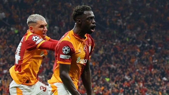 hasil_leg_pertama_liga_champions_juventus_tumbang_dari_galatasaray_25