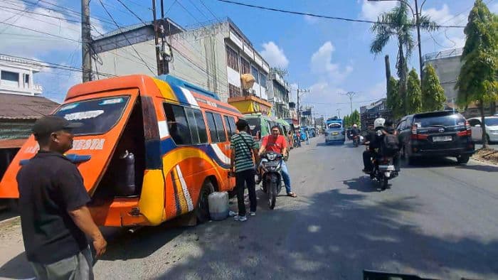 arus_mudik_lebaran_mulai_ramai_di_pinang_baris_tujuan_aceh_mendominasi