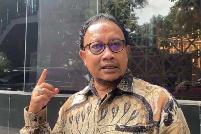 berbeda_inisial_pelaku_penyiraman_air_keras_terhadap_andrie_yunus_begini_respons_kompolnas