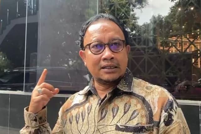 berbeda_inisial_pelaku_penyiraman_air_keras_terhadap_andrie_yunus_begini_respons_kompolnas