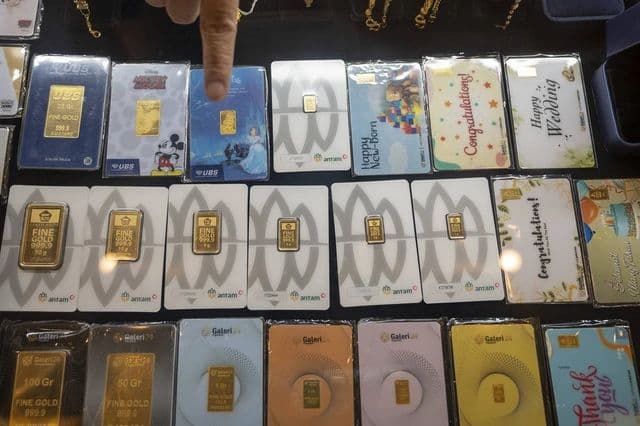 harga_emas_antam_naik_rp8000_ubs_dan_galeri24_stabil