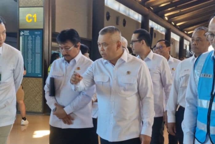menhub_pastikan_penerbangan_internasional_tidak_ditutup