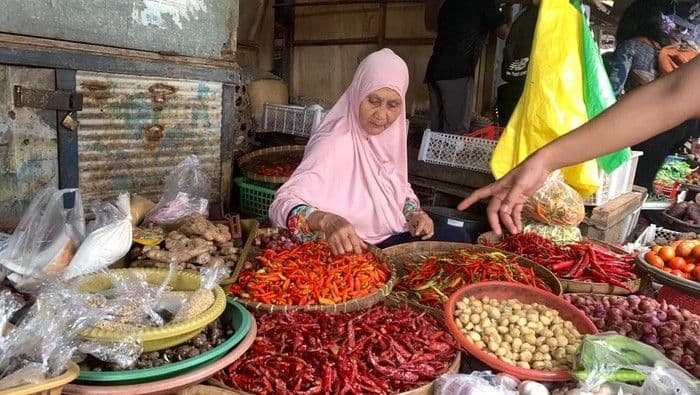 pemerintah_pastikan_stok_pangan_aman_jelang_lebaran_2026_