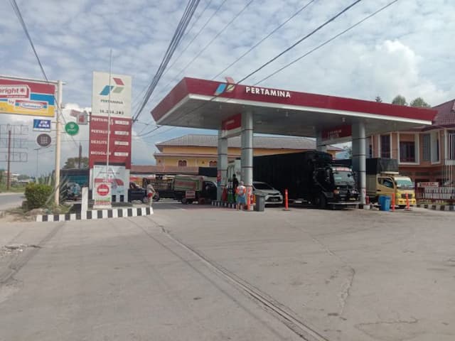 stok_aman_untuk_pembelian_bbm_bersubsidi_di_spbu_toba_