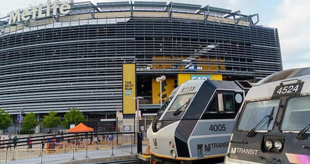 tiket_kereta_ke_stadion_piala_dunia_2026_tembus_rp24_juta_kebijakan_nj_transit_tuai_kritik