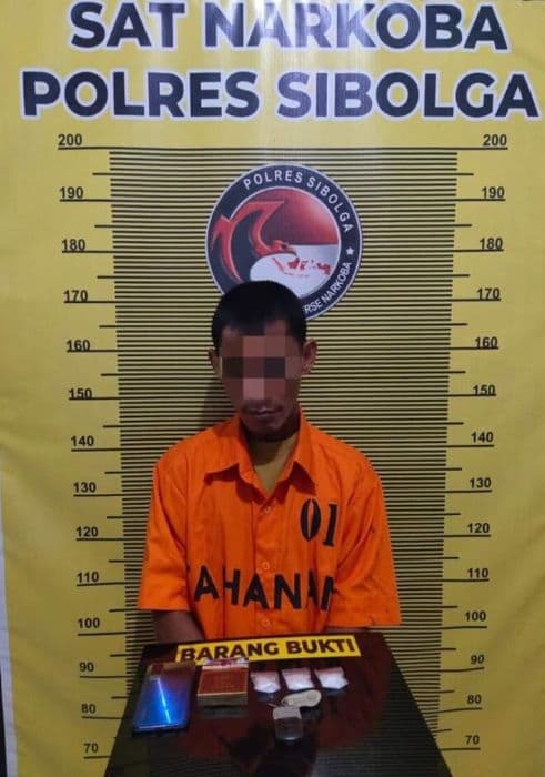 polisi_tangkap_pengedar_sabu_di_sibolga_samba_barang_bukti_1419_gram_diamankan