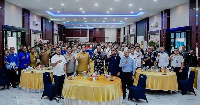 rico_waas_ingin_jadikan_belawan_pintu_gerbang_ekonomi_sumut_fokus_perkuat_sinergi_maritim