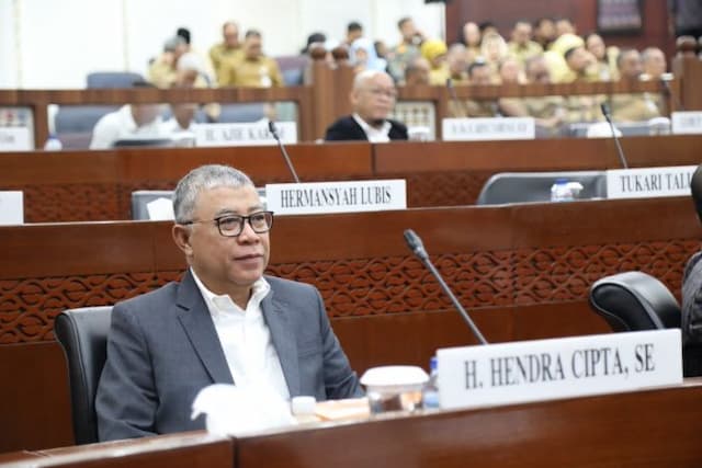 rupiah_tembus_rp17600_dprd_sumut_wantiwanti_kenaikan_harga_sembako