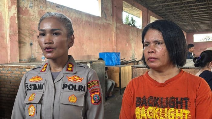 200_kios_hangus_dilalap_api_polisi_siaga_di_pasar_dwikora_antisipasi_penjarahan