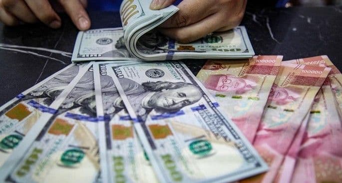 bi_pangkas_batas_pembelian_dolar_as_jadi_us10000_per_bulan_mulai_juli_2026