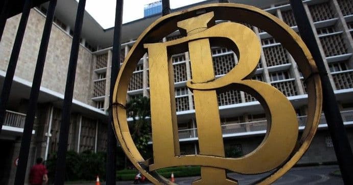 jaga_rupiah_dan_kendalikan_inflasi_bi_kerek_suku_bunga_acuan_ke_575_persen_