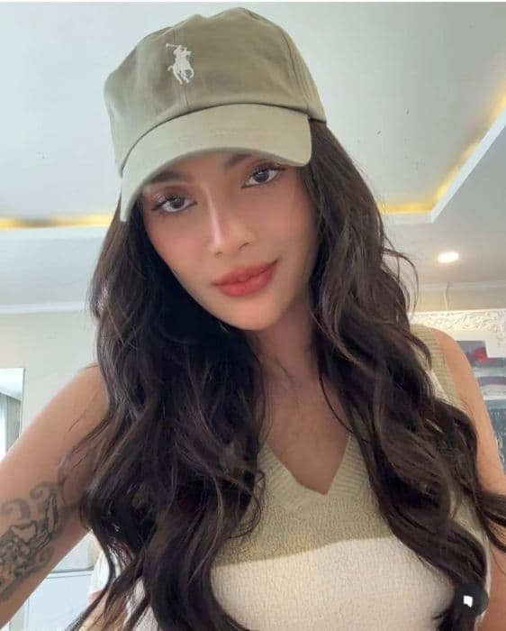 erika_carlina_umumkan_kehamilan_9_bulan_melahirkan_agustus_mendatang
