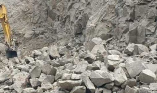 kades_gunung_tua_diduga_sudah_lama_jalankan_usaha_ilegal_galian_c_dan_perambahan_hutan