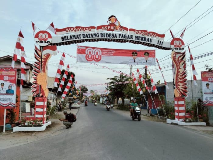 desa_pagar_merbau_iii_raih_juara_harapan_i_lomba_hias_gapura