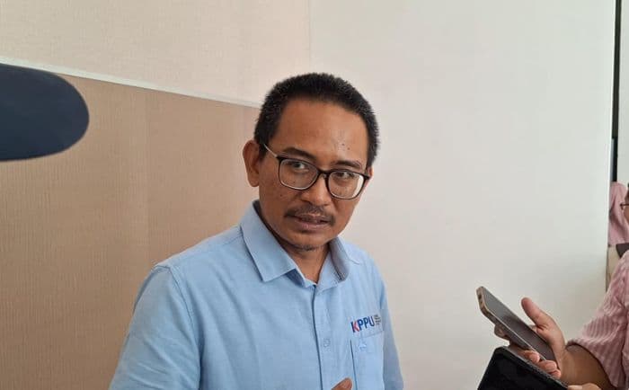 kppu_pertanyakan_sumber_dana_dan_potensi_konflik_di_balik_koperasi_merah_putih