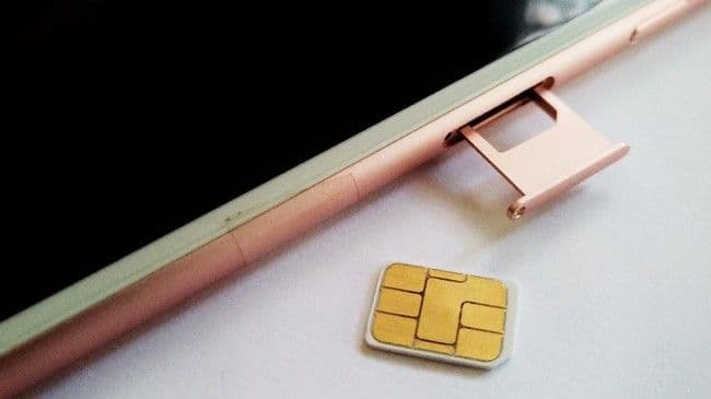 pelanggan_diminta_beralih_ke_esim_simak_kelebihan_dan_kekurangannya
