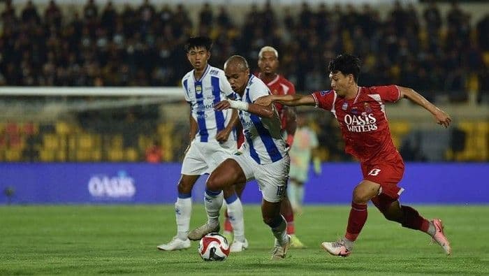 persijap_taklukkan_juara_bertahan_persib_tumbang_di_menitmenit_akhir