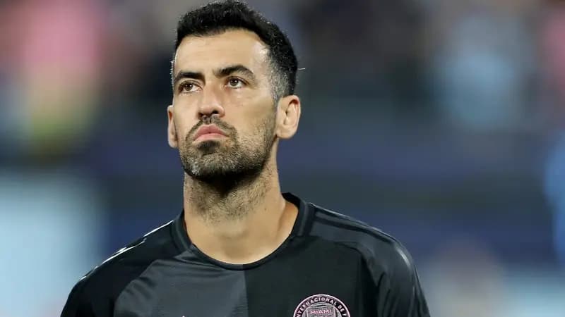 sergio_busquets_kembali_ke_barcelona