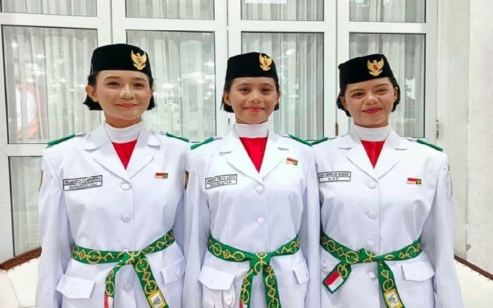 tiga_pelajar_kepulauan_nias_sukses_jadi_paskibraka_sumut_di_hut_ke81_ri