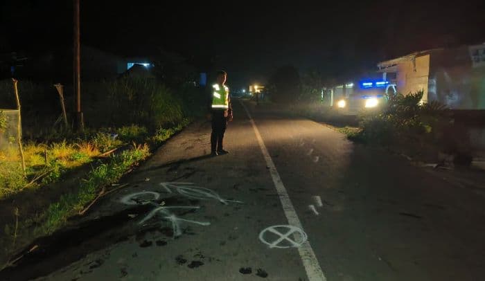 laga_kambing_di_jalan_sidikalangparongil_dua_pengendara_motor_tewas_di_tempat