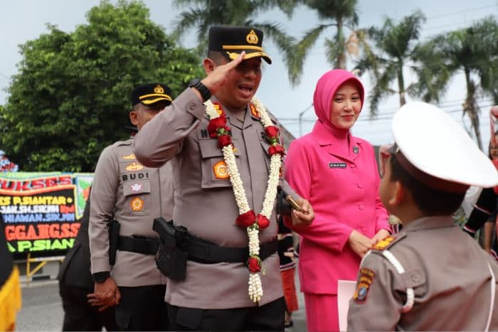 resmi_jabat_kapolres_pematangsiantar_akbp_dhana_tekankan_soliditas_dan_profesionalisme