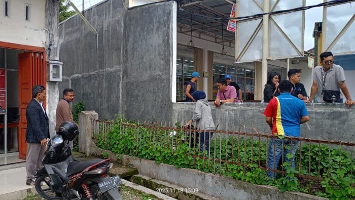 oknum_dokter_marahmarahi_karyawan_toko_ritel_modern