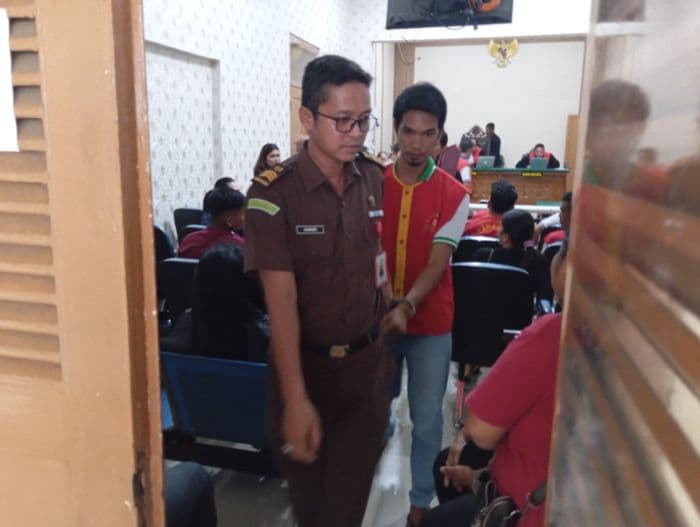 sebelum_tusuk_korban_johan_sitorus_sempat_minta_maaf