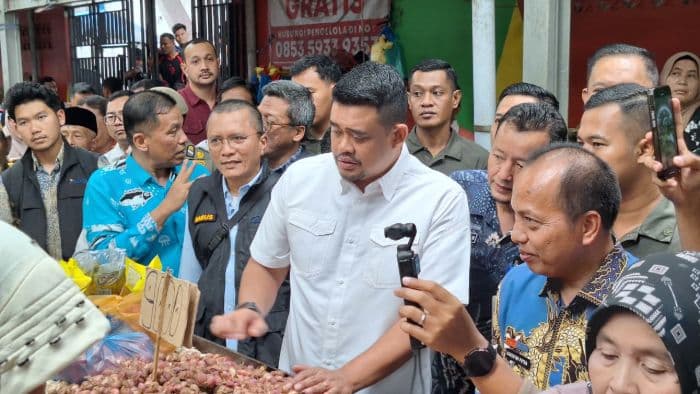 jelang_natal_dan_tahun_baru_bobby_nasution_temukan_kenaikan_harga_komoditas_pangan_