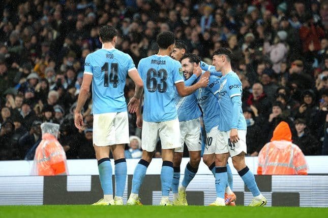 kalahkan_brentford_manchester_city_lolos_ke_semifinal_carabao_cup