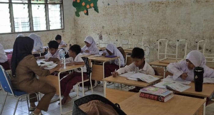 20_sekolah_di_binjai_alami_kerusakan_akibat_bencana_banjir_ini_penjelasan_plt_kadisdik
