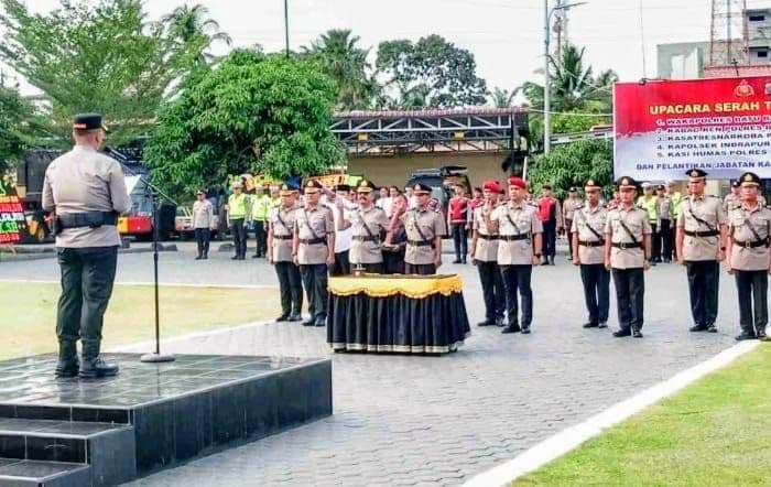 empat_pejabat_di_polres_batu_bara_dan_kapolsek_indrapura_sertijab