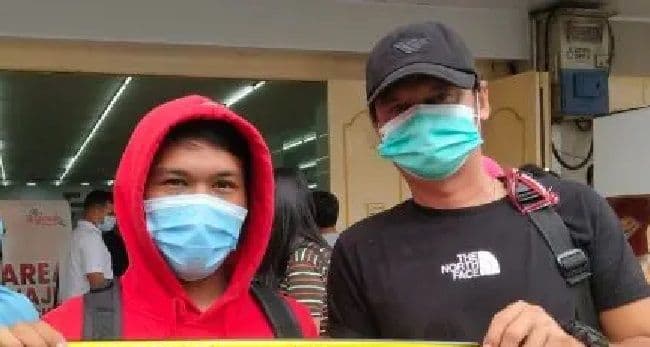 isu_superflu_merebak_penjualan_masker_di_medan_meningkat_tajam