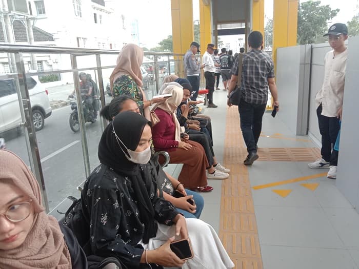 halte_brt_bus_stop_13_milik_pemko_medan_resmi_beroperasi