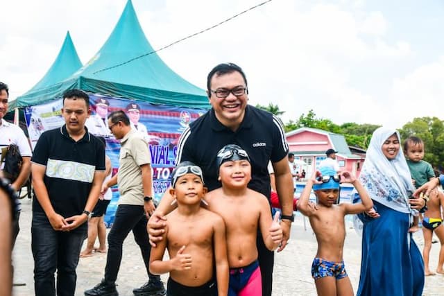 bupati_deli_serdang_buka_millennial_swimming_goes_to_malaysia_4_atlet_siap_dikirim