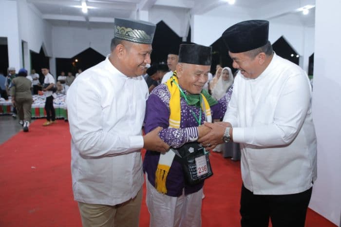 dua_jemaah_calhaj_asal_asahan_gagal_berangkat_akibat_kondisi_kesehatan