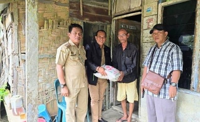 enam_tahun_menanti_bedah_rumah_kakek_rusli_akhirnya_dapat_perhatian_dprd_batu_bara