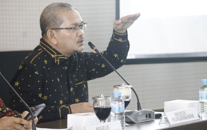 pungli_dan_geng_motor_dinormalisasi_karena_masyarakat_tak_berdaya