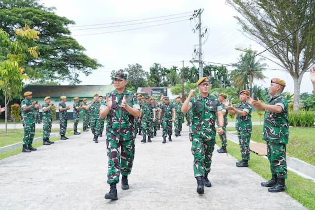cek_kesiapan_arhanud_di_pancur_batu_panglima_kodam_ibb_prajurit_harus_tangguh