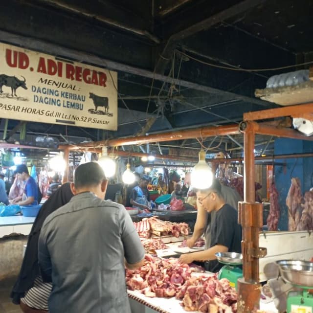 jelang_iduladha_2026_harga_daging_di_siantar_masih_stabil