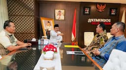 bupati_effendi_sampaikan_kesiapan_pemkab_toba_untuk_membangun_sekolah_rakyat_ke_mensos