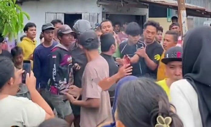 pencuri_motor_di_deli_serdang_babak_belur_usai_aksinya_dipergoki_warga_