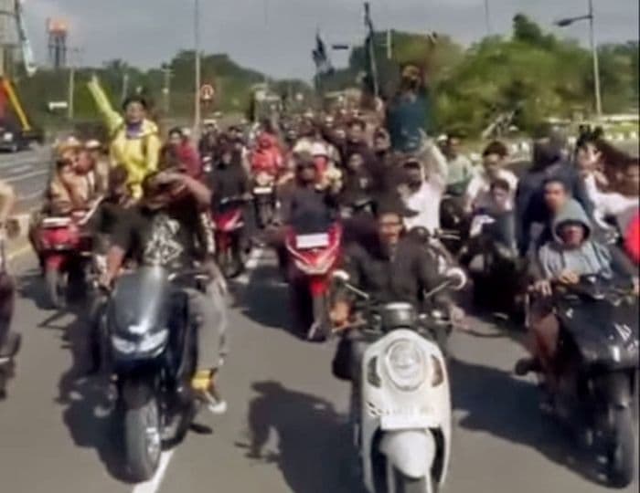 komplotan_geng_motor_berkonvoi_bikin_resah_warga_langkat